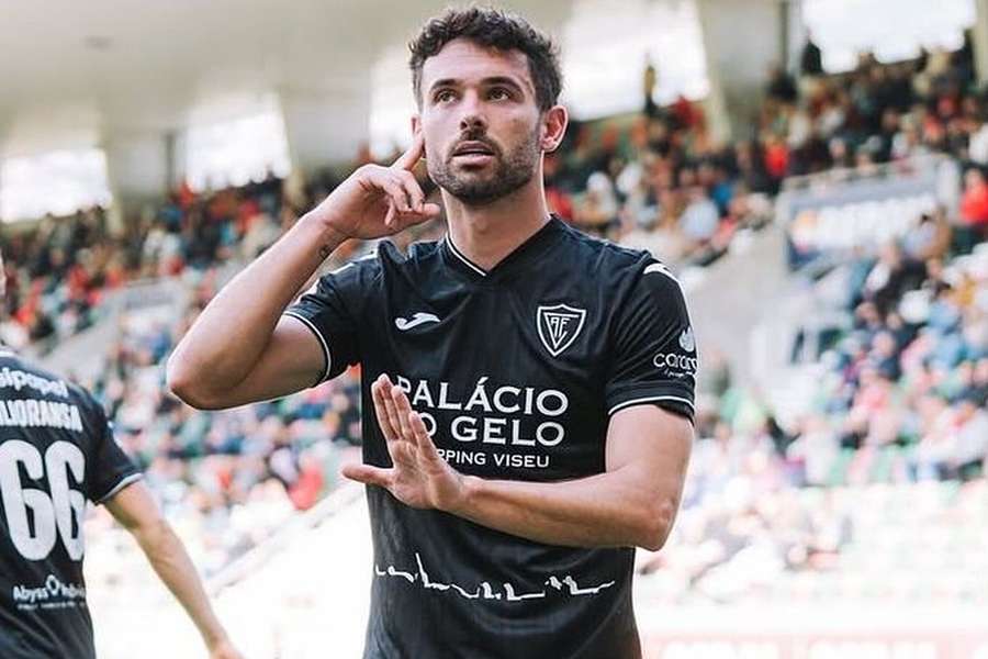 Henrique Gomes esteve duas épocas no Académico Viseu