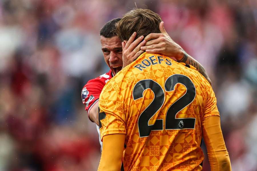 Granit Xhaka (L) embraces Robin Roefs Granit Xhaka (L) embraces Robin Roefs