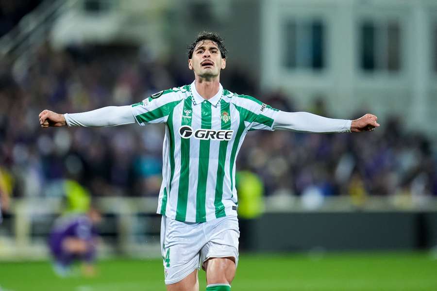 Johnny Cardoso, con el Betis