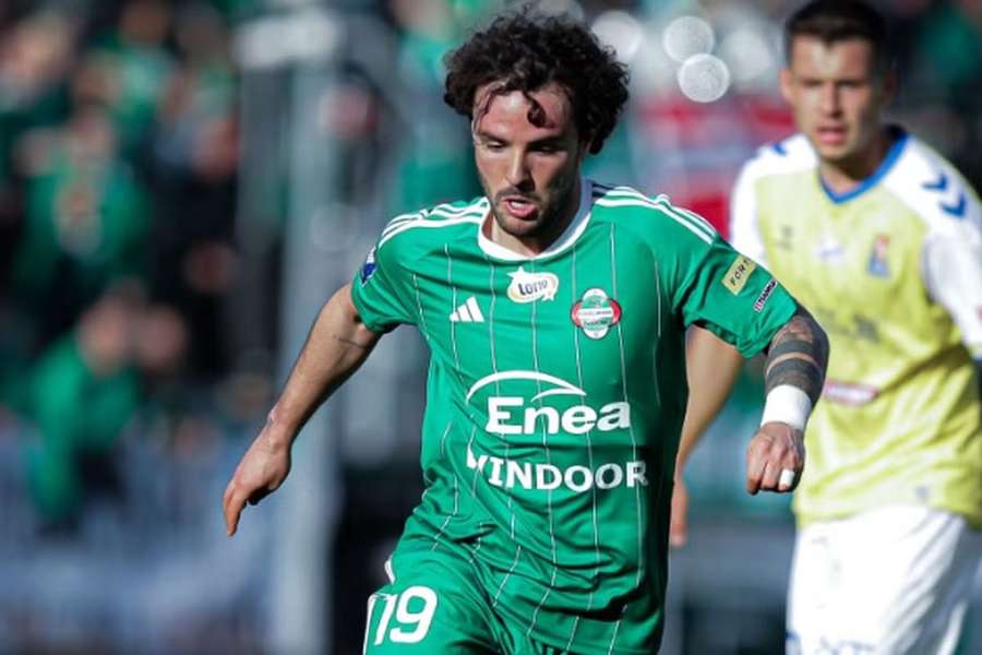 Rafael Barbosa rescindiu com o Radomiak Radom