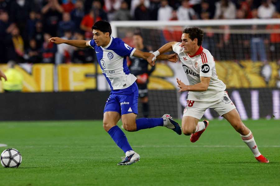 Manu Bueno fue titular ante el Atlético de Madrid