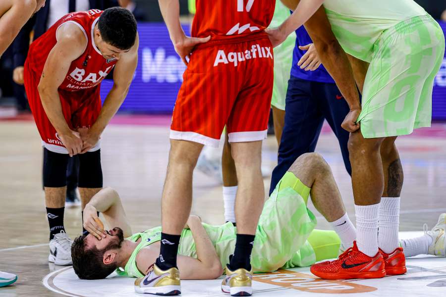 Darío Brizuela, tras lesionarse ante el Manresa