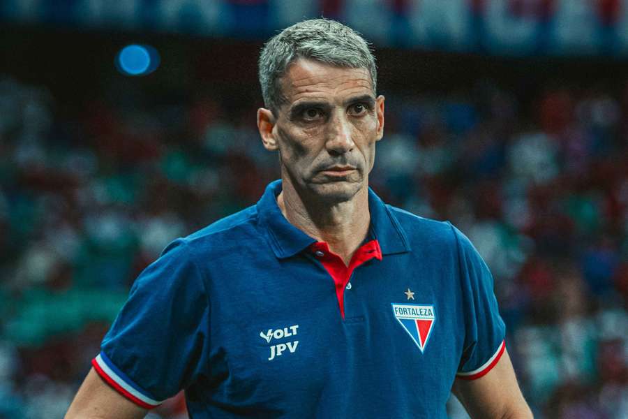 Juan Pablo Vojvoda deixa Fortaleza após mais de quatro anos