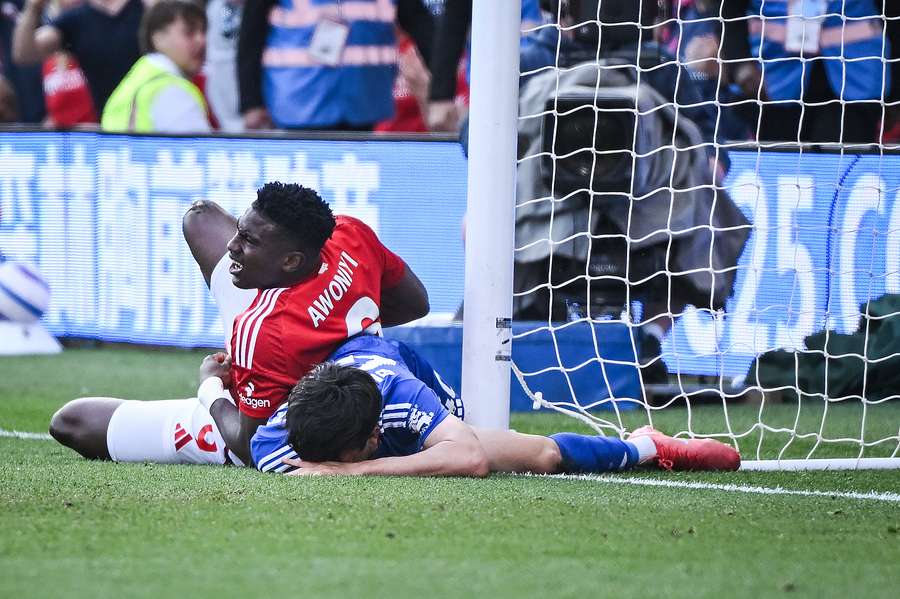 Awoniyi face à Leicester dimanche.