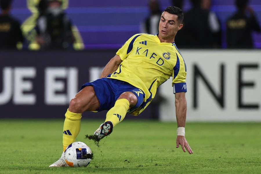 Ronaldo strzela gola dla Al Nassr