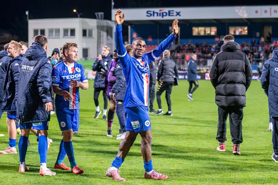 Artisu mohou závidět i týmy z první ligy. Po Spartě zamíří hned dvakrát na luxusní přípravu Artisu mohou závidět i týmy z první ligy. Po Spartě zamíří hned dvakrát na luxusní přípravu