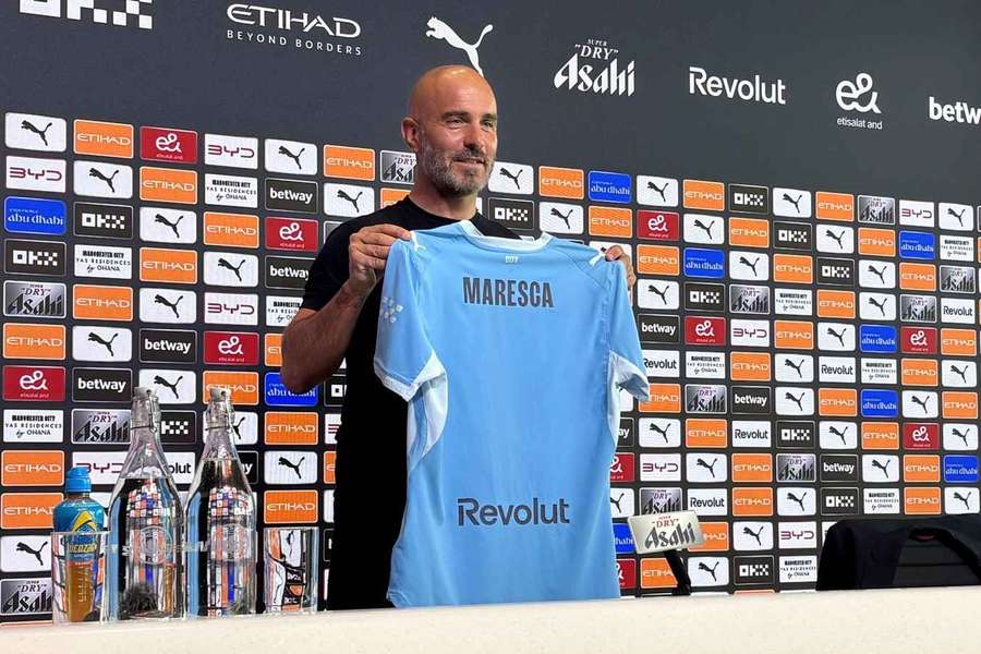 Maresca na tlačovej konferencii.