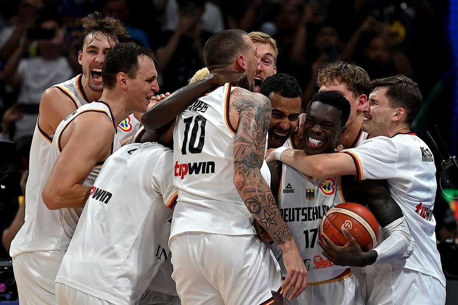 Kastening ficou muito impressionado com o espírito de equipa da equipa alemã de basquetebol.