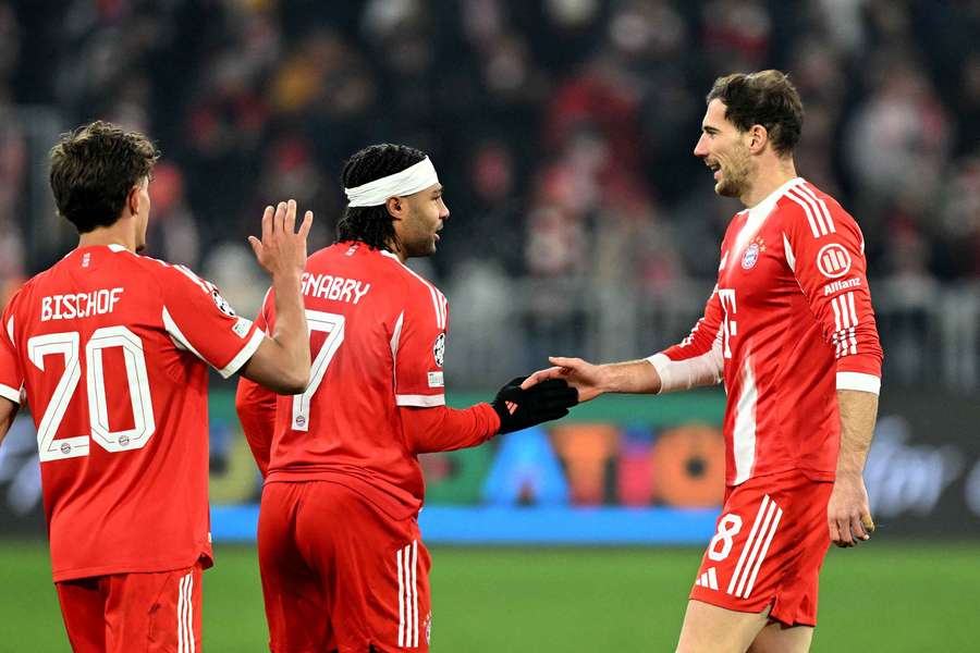 Zamieri Goretzka do Anglicka?