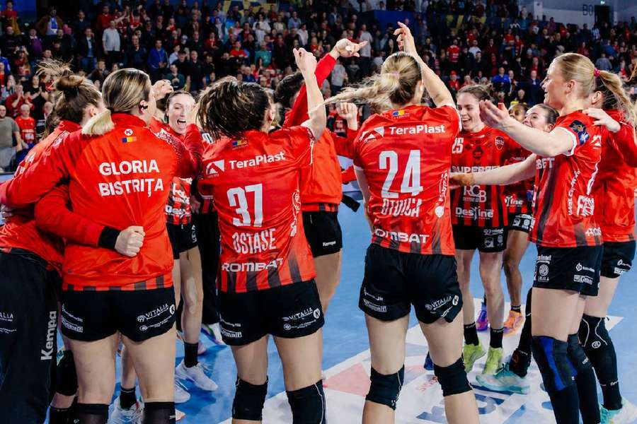 Gloria Bistrița întoarce fabulos la Rm Vâlcea și vede titlul de campioană