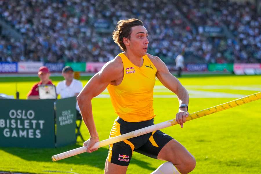 Duplantis, en plena carrera.