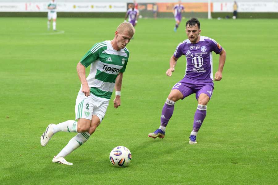 Komárno sa teší z prvých bodov v sezóne. Komárno sa teší z prvých bodov v sezóne.