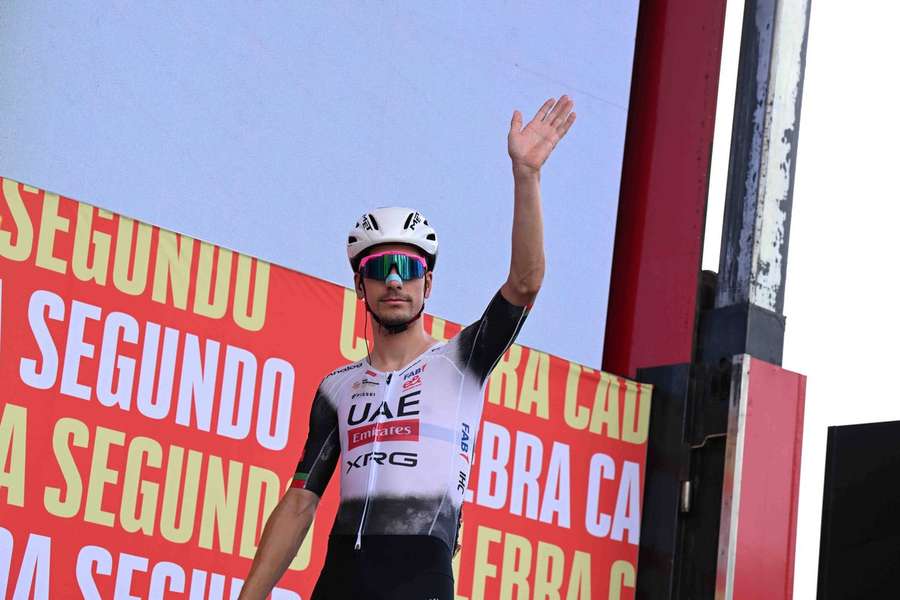 Ciclista João Almeida