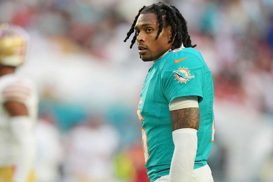 Jalen Ramsey com a camisola dos Miami Dolphins