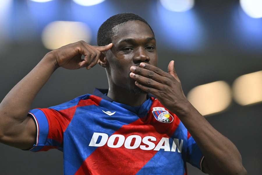 Francouzský univerzál Plzně Cheick Souaré. Francouzský univerzál Plzně Cheick Souaré.