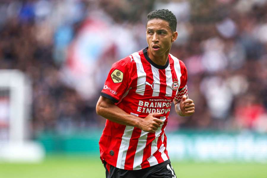 PSV captain Mauro Jr. has been called up for Brazil PSV captain Mauro Jr. has been called up for Brazil