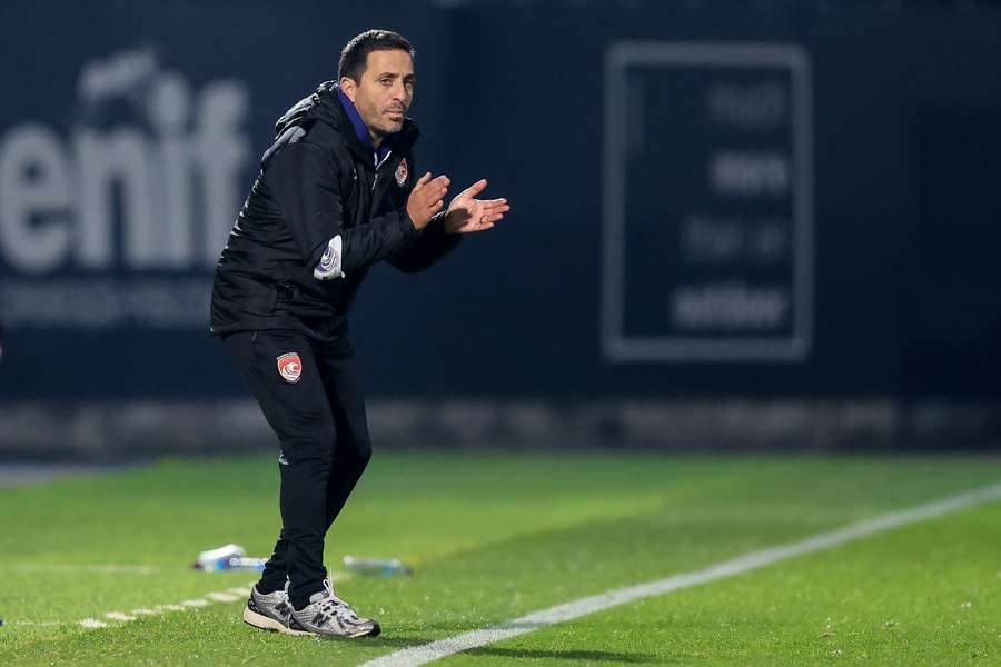 Vasco Matos, treinador do Santa Clara