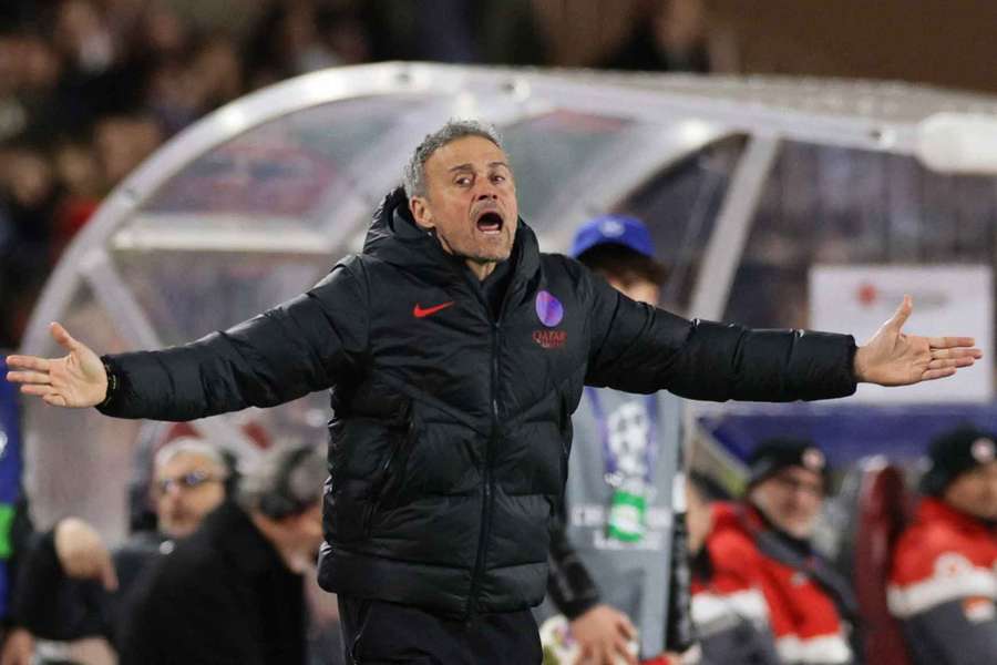 Luis Enrique admits PSG ‘clearly struggling’ ahead of Chelsea clash Luis Enrique admits PSG ‘clearly struggling’ ahead of Chelsea clash