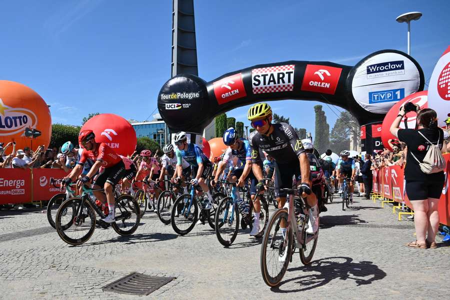 Belg Thibau Nys wygrał pierwszy etap Tour de Pologne w Karpaczu. Majka przyjechał dziewiąty