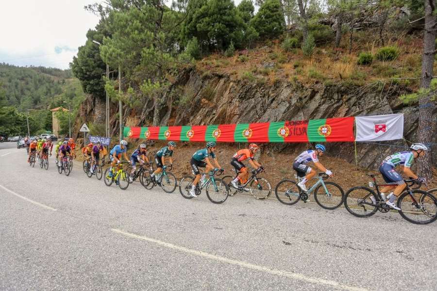 Volta a Portugal terá três chegadas em alto nos primeiros cinco dias