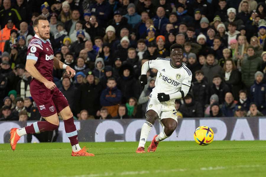 Leeds held by West Ham at Elland Road in entertaining affair