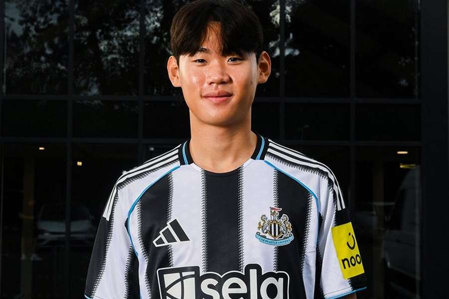 Newcastle U21 coach Lawrence happy with Park progress