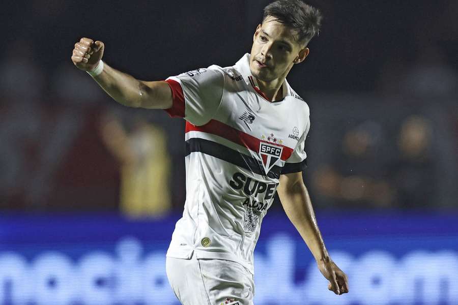 Bobadilla, o autor do primeiro gol do São Paulo