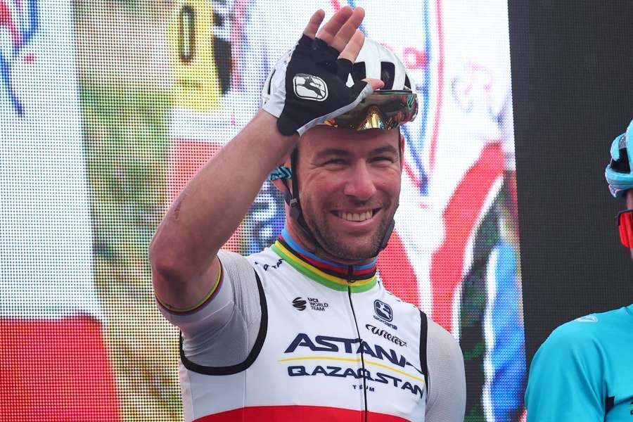 Astana Qazaqstan rider Mark Cavendish waves to the crowd after day 15 of the Giro d'Italia