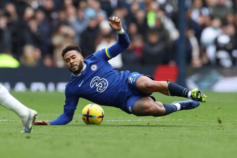 Reece James valt geblesseerd af bij Engeland in aanloop naar duel met Oekraïne