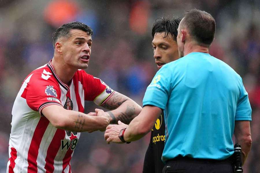 Sunderland’s Xhaka focused on strong finish after Man United draw