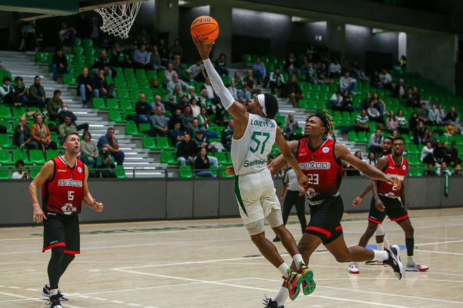 Sporting obrigado a vencer na última jornada na receção ao Karhu Basket