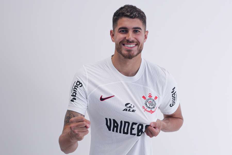 Pedro Raul é o novo reforço do Corinthians