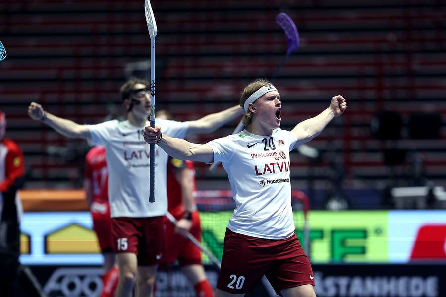Lotyši se vůbec poprvé v historii probojovali do semifinále MS florbalistů