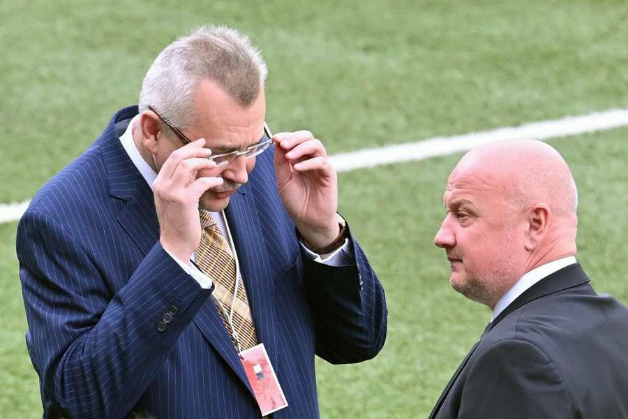 Za naše fanoušky v Plzni se omlouvám, řekl Tvrdík. Hned volal Šádkovi, hrozí zákazy na stadion