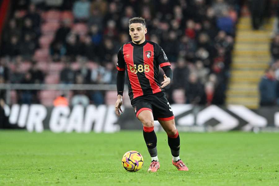 Max Aarons, con el Bournemouth