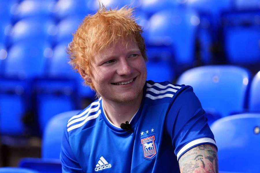 Ed Sheeran heeft een minderheidsbelang in Ipswich Town