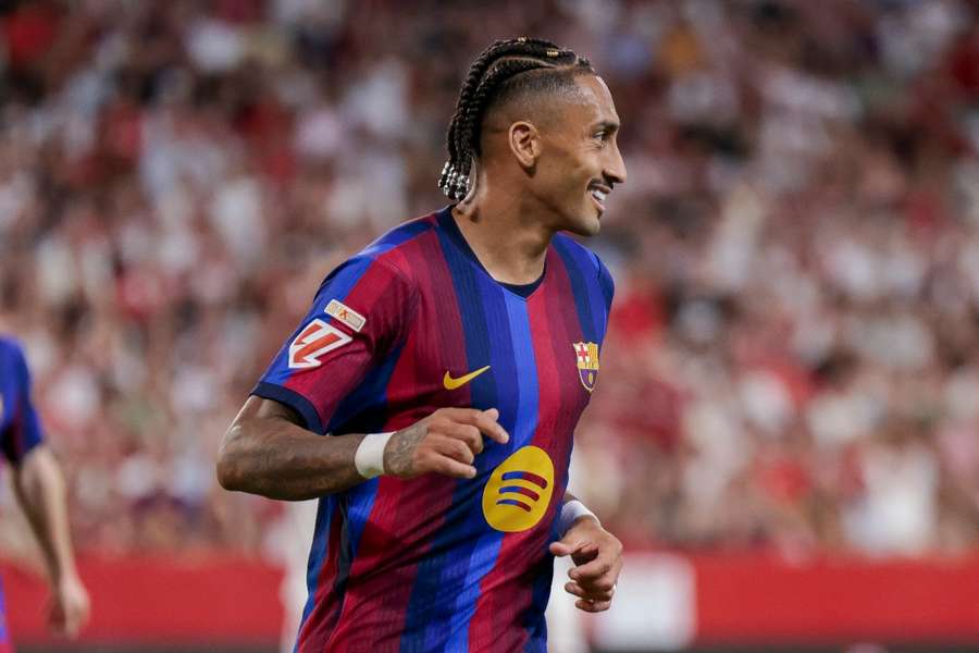 Raphinha celebra un gol en el Sánchez Pizjuán 