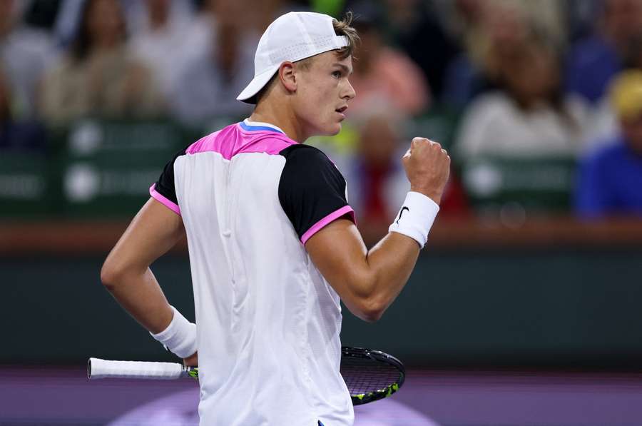 Holger Rune viert zijn overwinning op Taylor Fritz