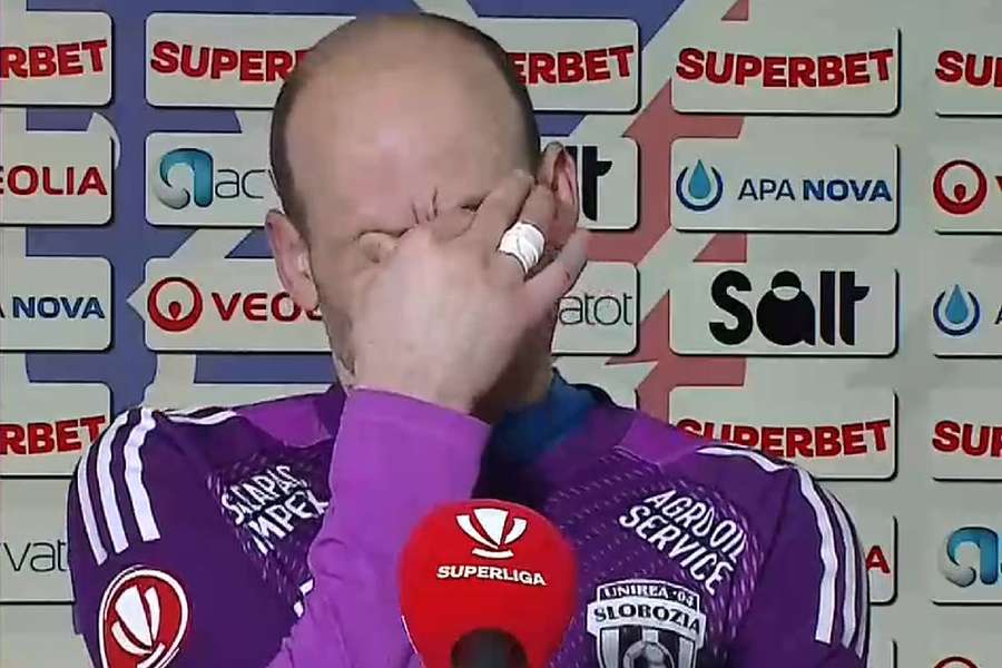 Denis Rusu a izbucnit în lacrimi după meci Denis Rusu a izbucnit în lacrimi după meci