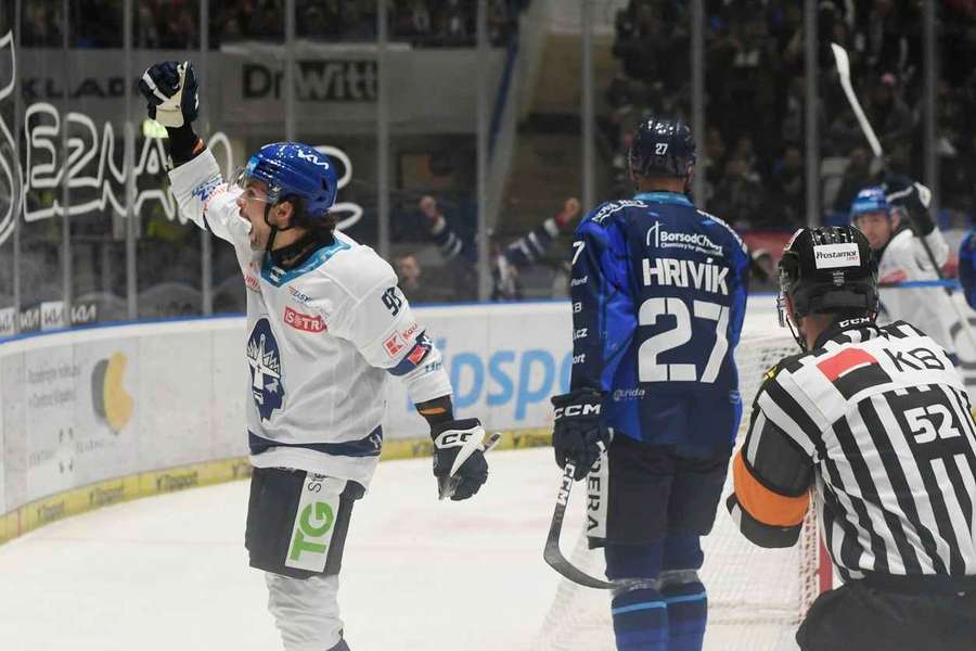 Robins dal Vítkovicím hattrick.