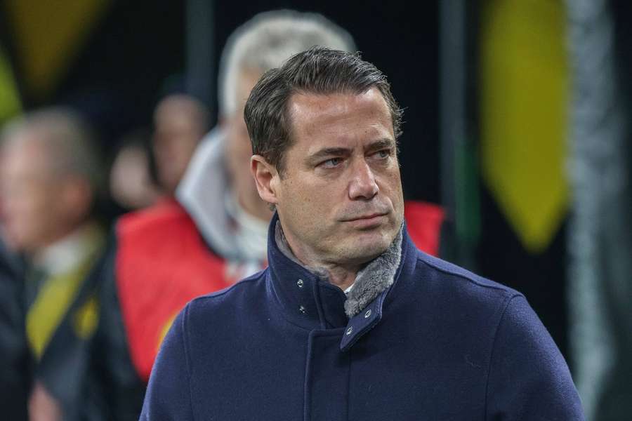 Lars Ricken hat sich zur Stimmungslage rund um den BVB geäußert.