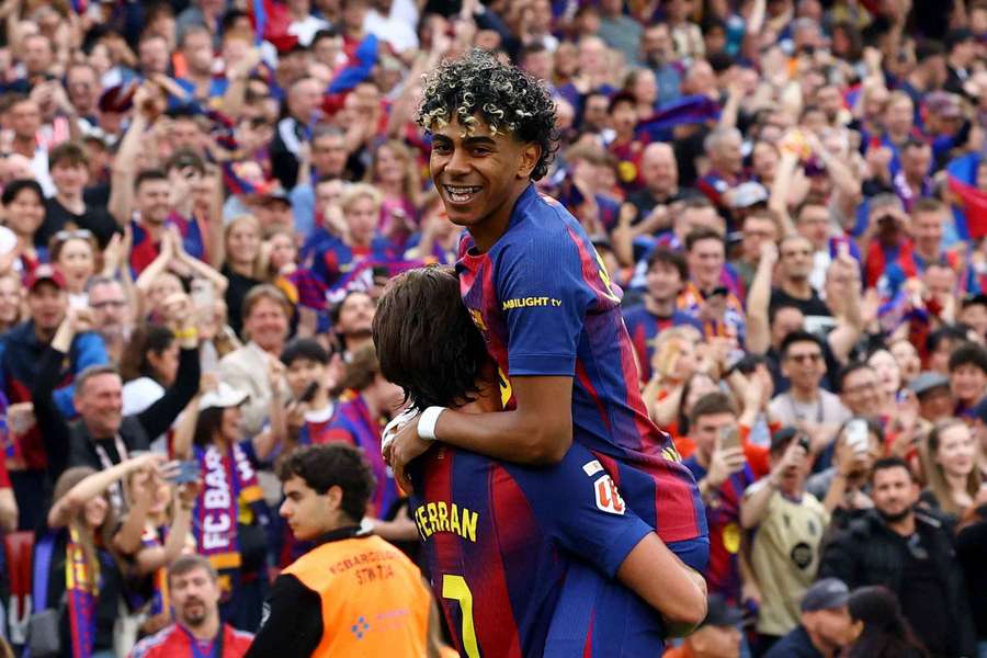 Torschützen unter sich: Ferran Torres und Lamine Yamal.