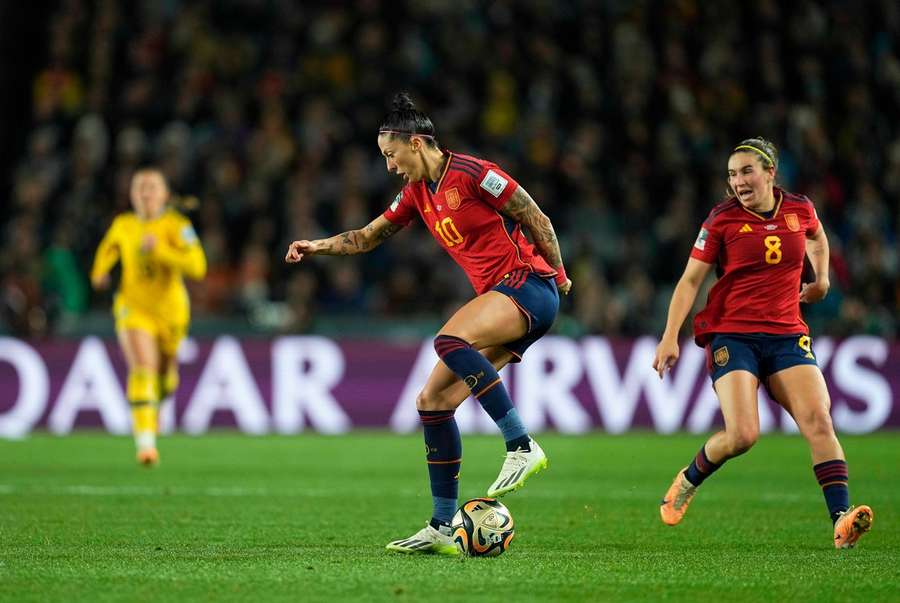 Ženský futbal v Španielsku prežíva turbulentné obdobie.