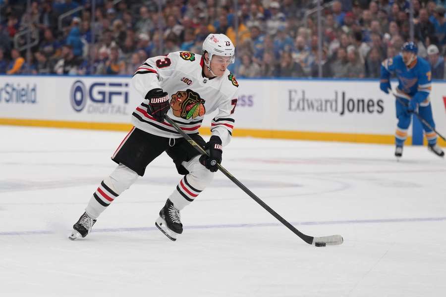 Lukas Reichel war vier Jahre bei den Chicago Blackhawks Lukas Reichel war vier Jahre bei den Chicago Blackhawks