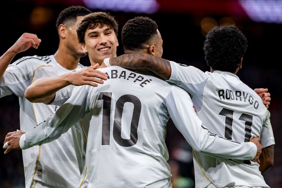 Gonzalo hará de Mbappé contra el Betis