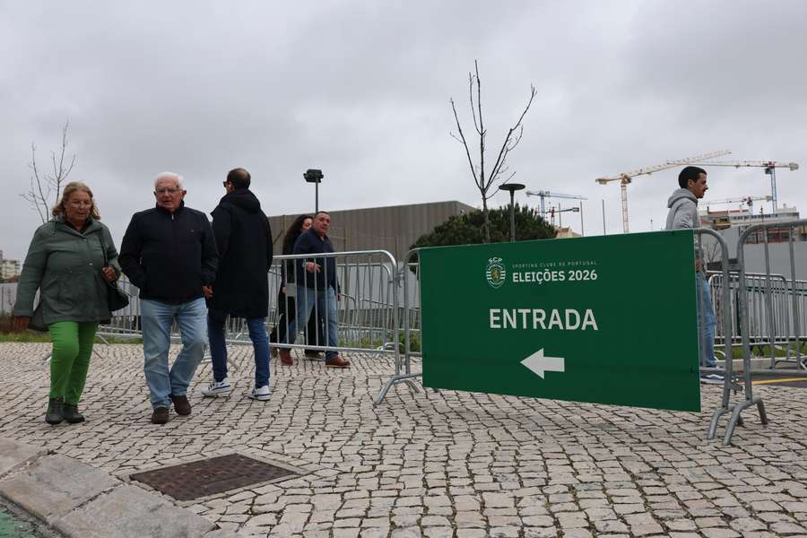 Sócios do Sporting elegem este sábado o novo presidente do clube