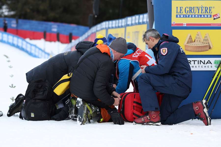 Frida Karlsson musste nach der Tour de Ski intensiv behandelt werden