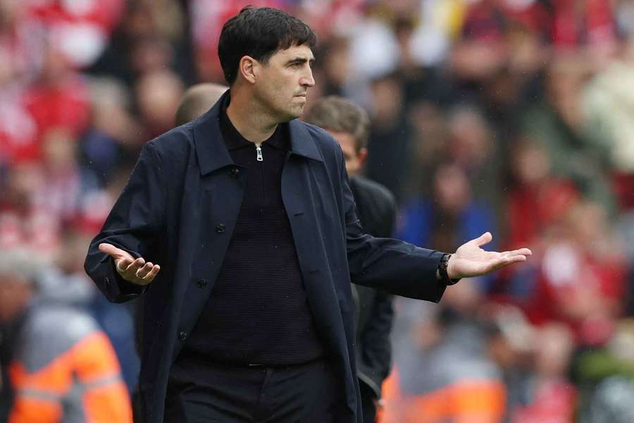 Liverpool manager Andoni Iraola reacts after Florian Wirtz scores a goal that is later disallowed against Forest