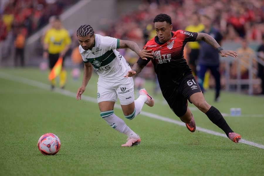Athletico-PR e Coritiba se enfrentaram no Paranaense e deu Coxa