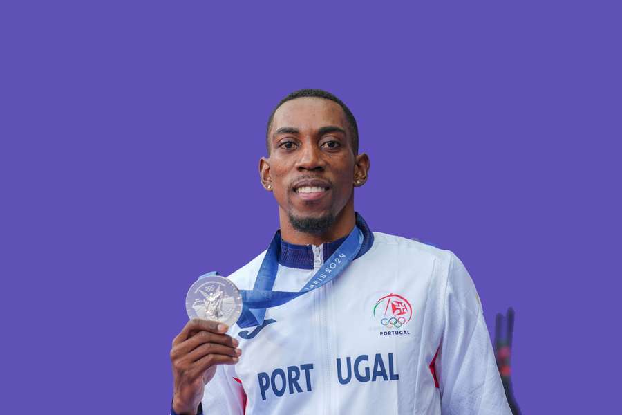 Pichardo com a medalha de Paris-2024